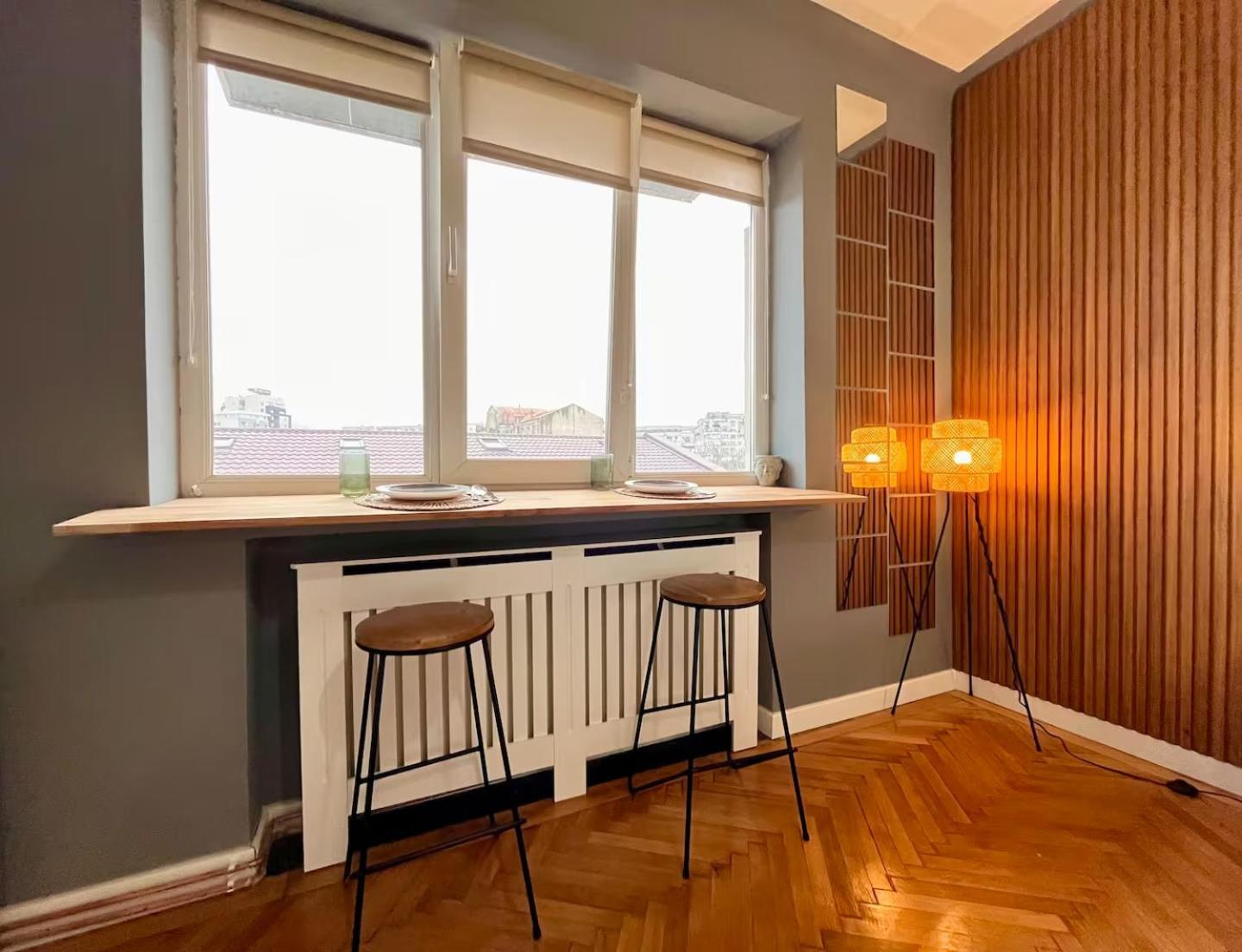 Woodie With Premium Comfort By Piata Unirii * Bucarest